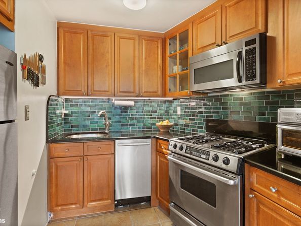 340 Cabrini Boulevard 601, New York NY 10033