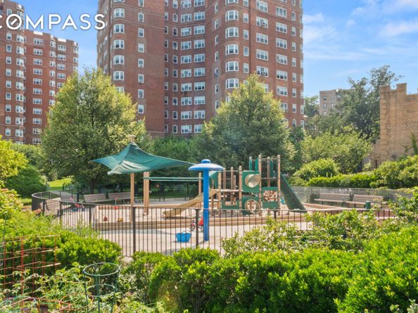 200 Cabrini Boulevard 47, New York NY 10033