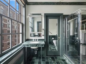 580 Park Avenue 10A, New York NY 10065