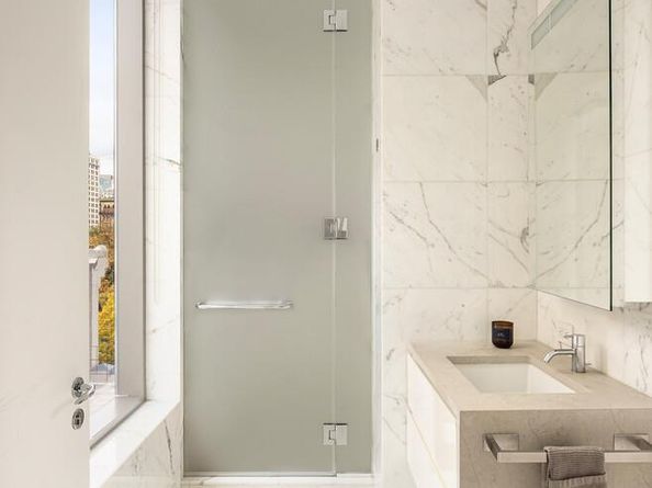 23 East 22nd Street 8A, New York NY 10010