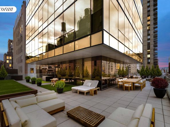 23 East 22nd Street 8A, New York NY 10010