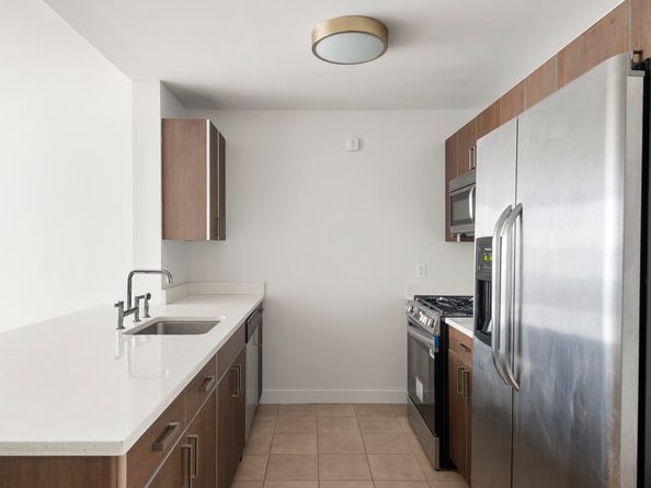 64 East 111th Street 806, New York NY 10029