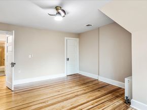 40 Slocum Crescent, Queens NY 11375