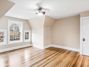 40 Slocum Crescent, Queens NY 11375