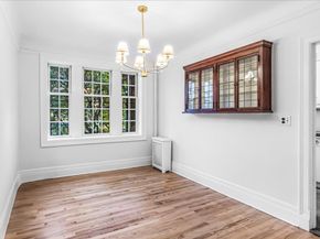 40 Slocum Crescent, Queens NY 11375