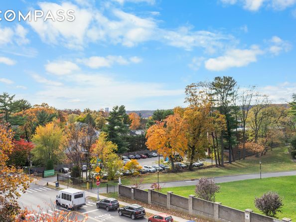 5639 Netherland Avenue 5C, Bronx NY 10471