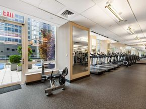 247 West 46th Street 2103, New York NY 10036