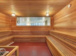 247 West 46th Street 2103, New York NY 10036