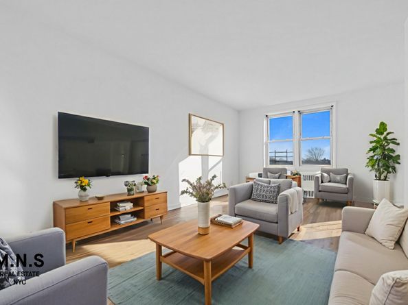 143-25 84th Drive 6A, Queens NY 11435