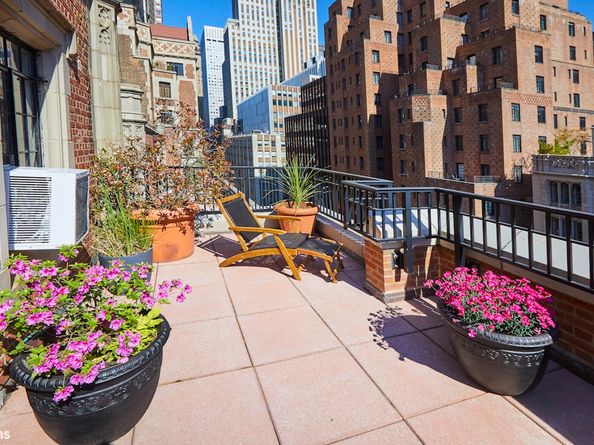 324 East 41st Street PH1102C, New York NY 10017