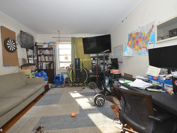 64-41 Saunders Street 604, Queens NY 11374