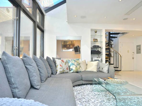 529 West 42nd Street 9Q, New York NY 10036
