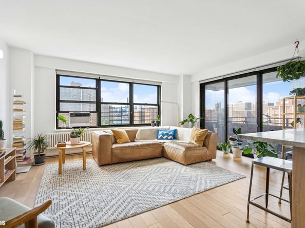 264 East Broadway C1107, New York NY 10002