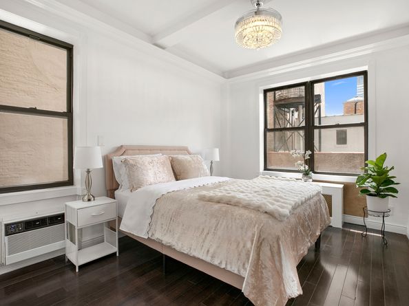 116 West 72nd Street 10D, New York NY 10023