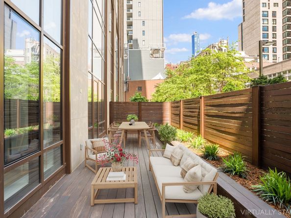 215 East 19th Street 1D, New York NY 10003