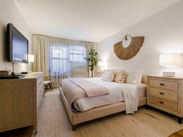 140 7th Avenue 5G, New York NY 10011