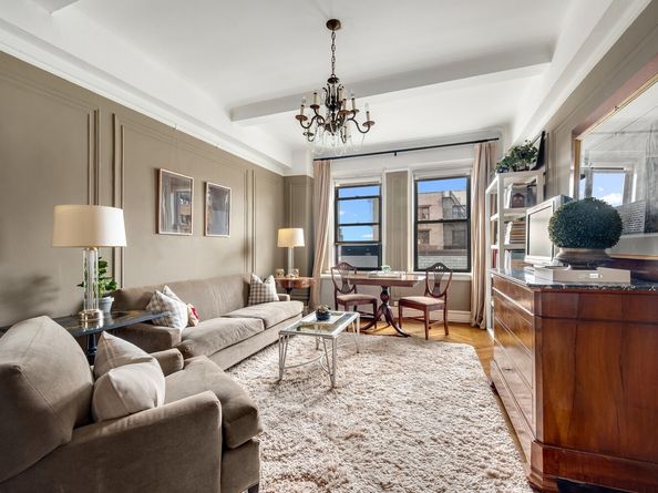 535 West 110th Street 11B, New York NY 10025
