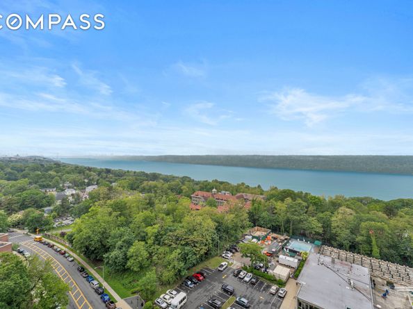 5700 Arlington Avenue 20K, Bronx NY 10471
