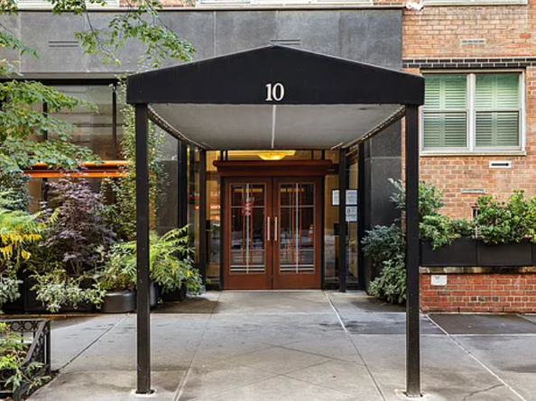 10 West 15th Street 325, New York NY 10011