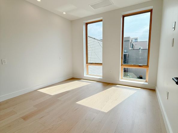 636 Lorimer Street 3, Brooklyn NY 11211