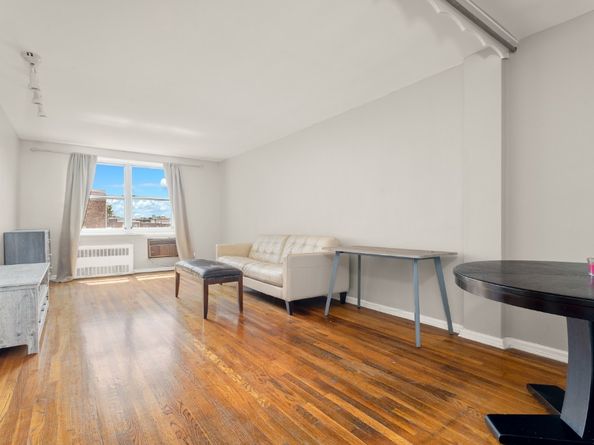 3065 Sedgwick Avenue 3A, Bronx NY 10468