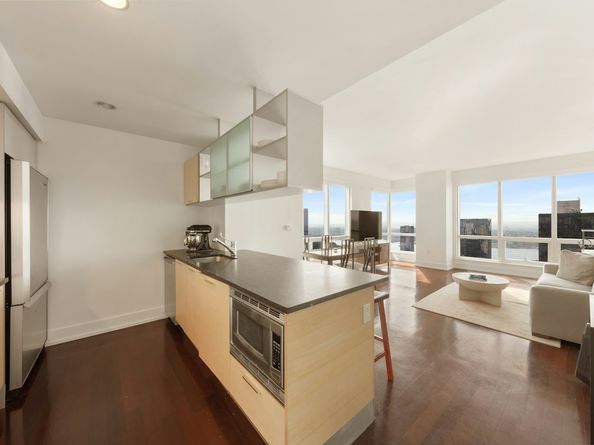 350 West 42nd Street 60A, New York NY 10036