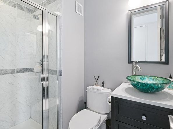 500 West 43rd Street 21B, New York NY 10036