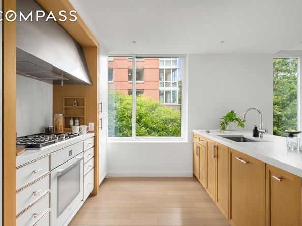 212 Warren Street 2C, New York NY 10282