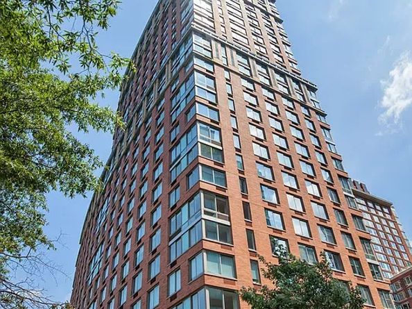 212 Warren Street 2C, New York NY 10282