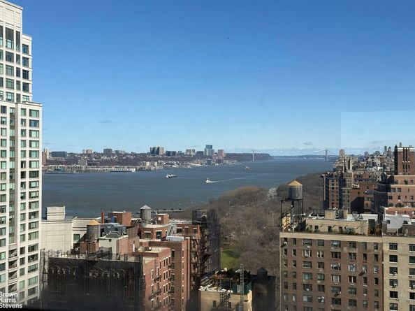 205 West End Avenue 27E, New York NY 10023