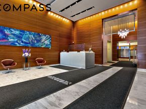 350 West 42nd Street 27K, New York NY 10036