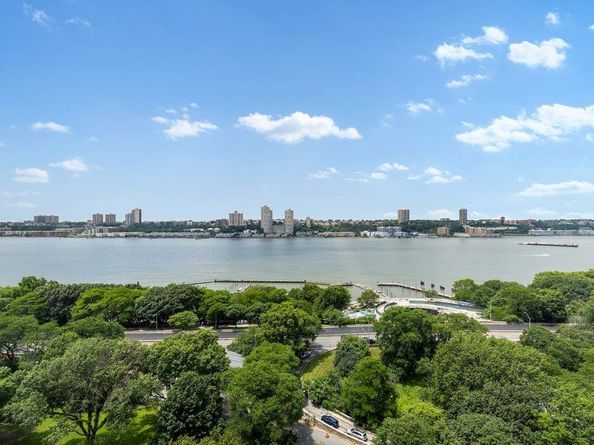 60 Riverside Drive 19C, New York NY 10024