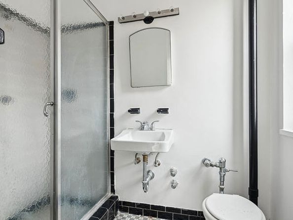 577 Grand Street F1904, New York NY 10002