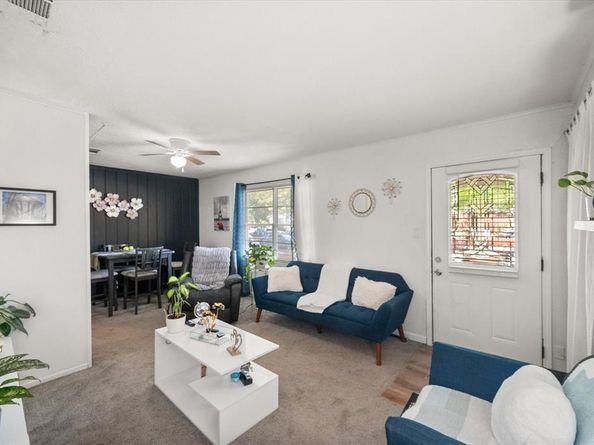 1704  Joyce Street , Arlington Texas 76010