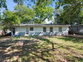 1704  Joyce Street , Arlington Texas 76010