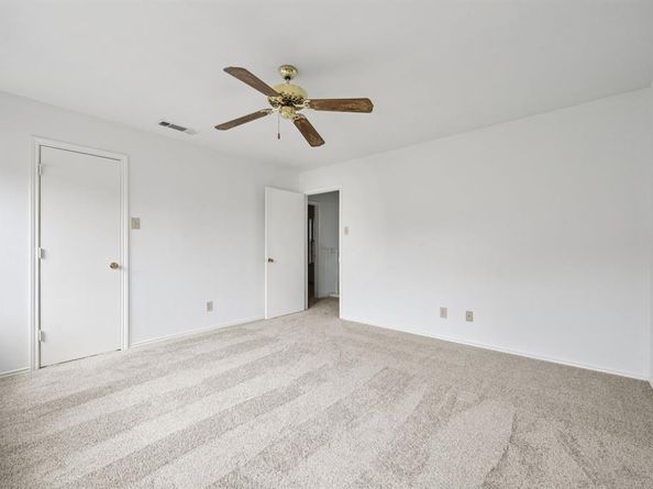 2507  Peargrove Circle , Arlington Texas 76006