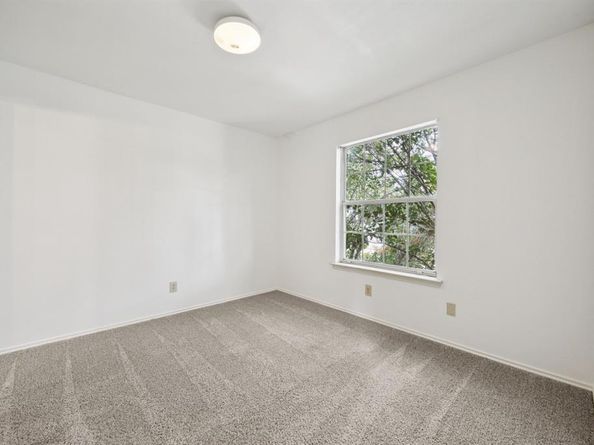 2507  Peargrove Circle , Arlington Texas 76006
