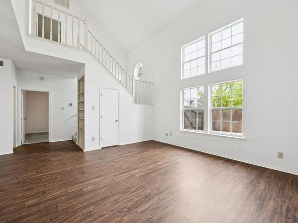 2507  Peargrove Circle , Arlington Texas 76006