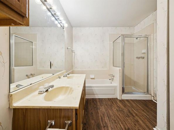 2507  Peargrove Circle , Arlington Texas 76006