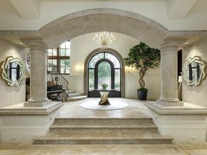 15  Robledo Drive , Dallas Texas 75230