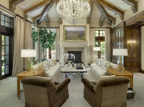 15  Robledo Drive , Dallas Texas 75230