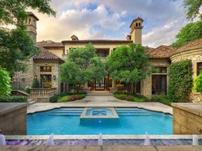 15  Robledo Drive , Dallas Texas 75230