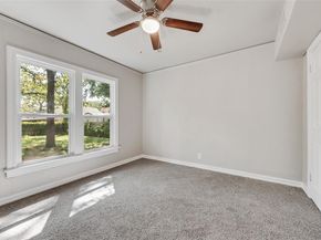 1404 N Riverside Drive , Fort Worth Texas 76111