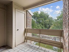 3550  Country Square Drive  412, Carrollton Texas 75006