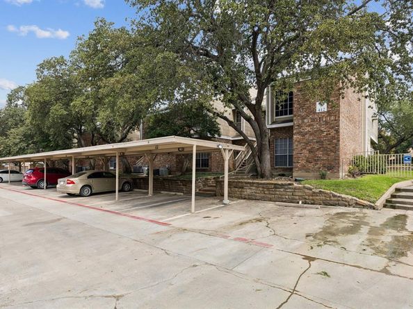 3550  Country Square Drive  412, Carrollton Texas 75006