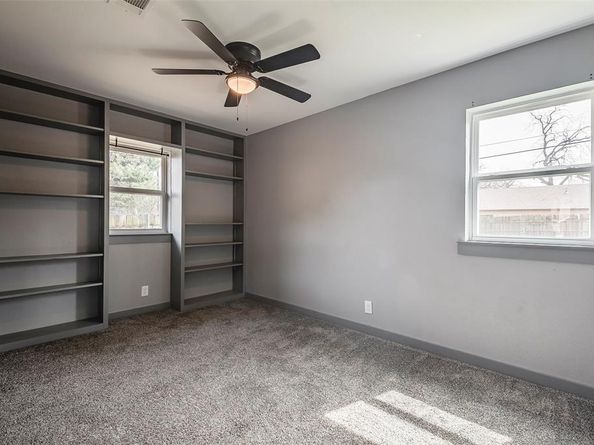 1710  Brooks Drive , Arlington Texas 76012