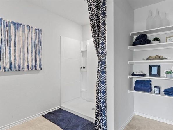 1741  GILLENS Avenue , Fort Worth Texas 76140