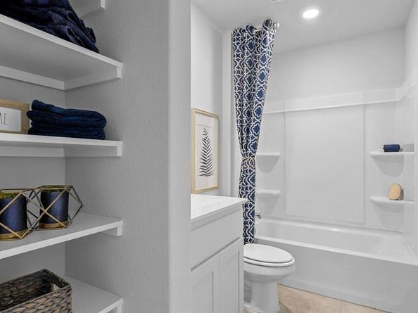 1741  GILLENS Avenue , Fort Worth Texas 76140