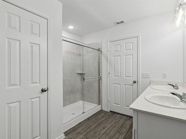 7104  Pederson Creek Way , Denton Texas 76208