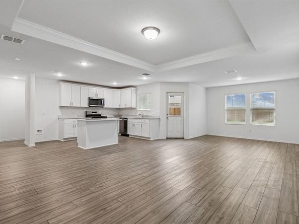 7104  Pederson Creek Way , Denton Texas 76208